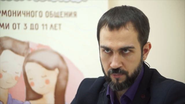 А стоит ли заставлять ребенка есть? смотреть онлайн