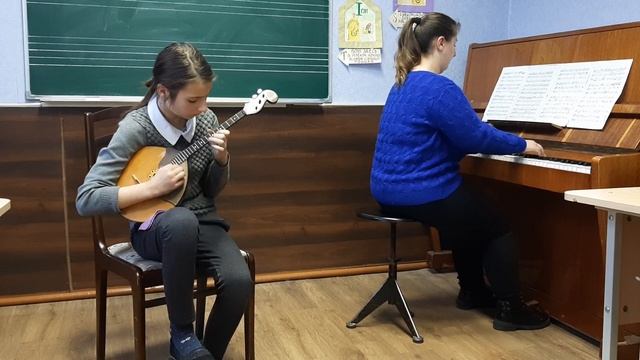 Жамойдик Полина, средняя группа, домра, Дятловская ДШИ. смотреть онлайн