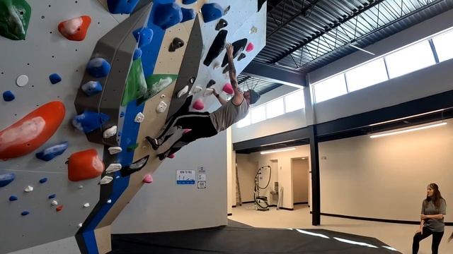 First visit to WEST HARTFORD Central Rock Gym смотреть онлайн