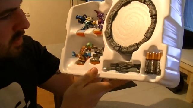 SKYLANDERS BATTLEGROUNDS UNBOXING смотреть онлайн