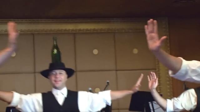 Bottle Dancers USA Jewish dancers, Woodbury Jewish Center, Woodbury, New York смотреть онлайн