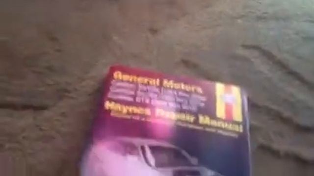 Moxie reads a Haynes Manual, pt. 2 смотреть онлайн