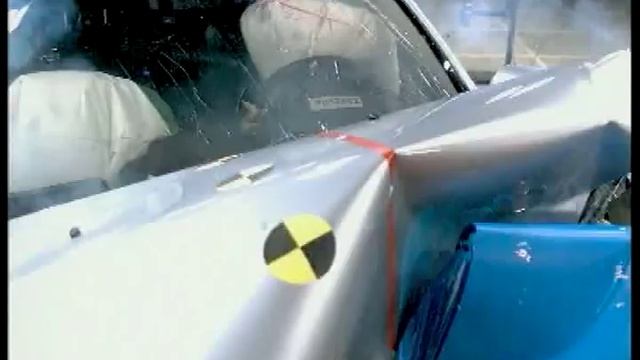 Peugeot 407 Coupe 2006 ANCAP Crash Test (5 stars) смотреть онлайн