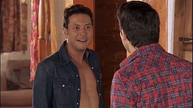 ESDLC 1 Capitulo 71 - Chacorta le pega 2 Cachetazos a Heriberto смотреть онлайн