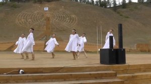 Якутский танец "Чэмэлиинэ"