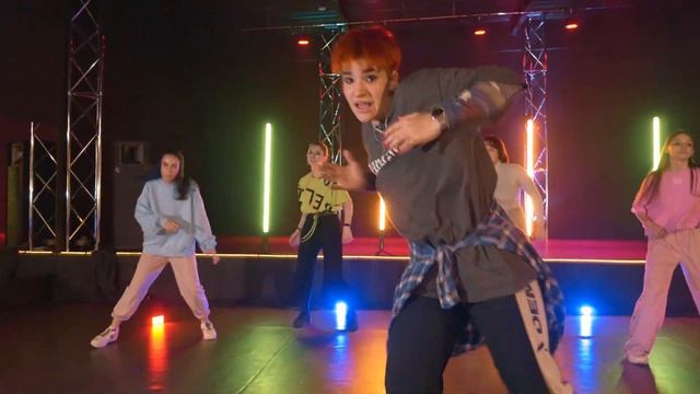 Педагоги "Тэ-Кари" - Hip-Hop [Дора] смотреть онлайн