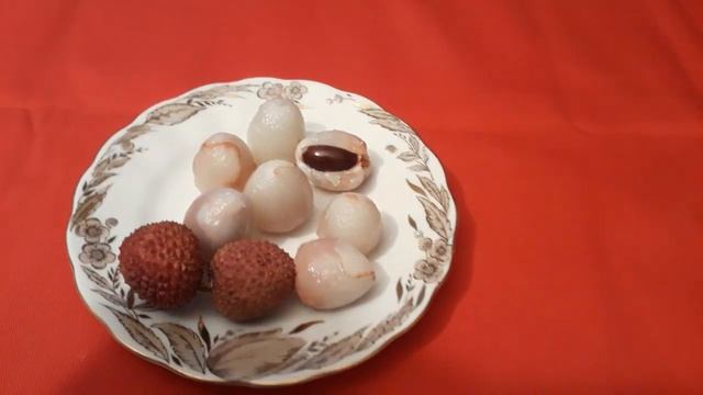 #фрукты #личи #китайскаяслива /Личи ( лат. Litchi Chinensis), китайская слива - экзотический фрукт