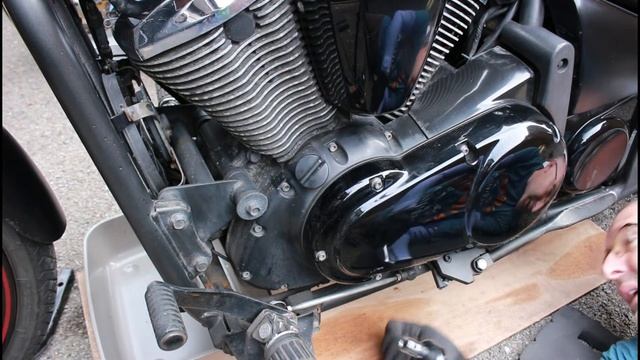 VN900 custom, change of mirrors and detailed, oil filter and engine oil change. смотреть онлайн