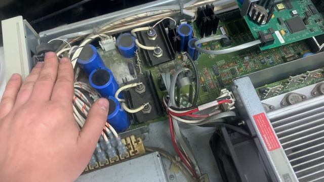 Introducing And Cleaning The HP 6652A (Power Supply) 500 Вт, 20 В, 25 А