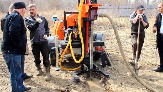 Обучение клиента из Новосибирска. Бурение скважин на воду на GBU-80L от Бурспецтехники смотреть онлайн