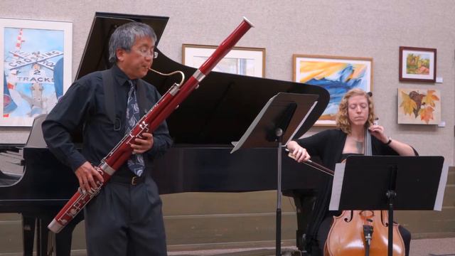 Paul and Katie play Mozart Sonata in B-flat major, K. 292 смотреть онлайн