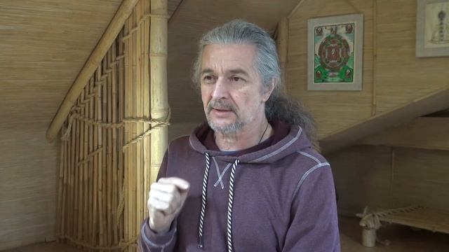Ахимса — вселенский закон любви | Яма и Нияма. Отрывок из беседы с Андреем Лобановым смотреть онлайн