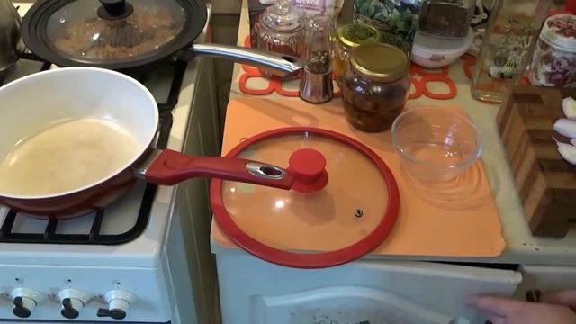 Запеченный картофель со специями в панировочных сухарях Сливочный соус со сливами к куриной печенке. смотреть онлайн