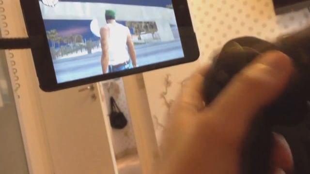 GTA San Andreas on Ipad Mini with Playstation Controller + Instructions смотреть онлайн