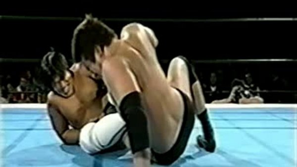 Minoru Tanaka vs Katsuyori Shibata (NJPW 5.25.01)