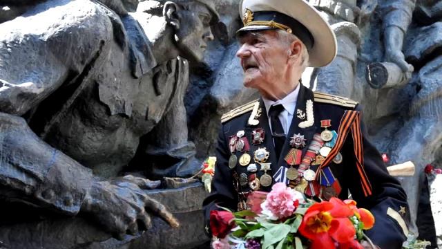 Пусть Батя услышит смотреть онлайн