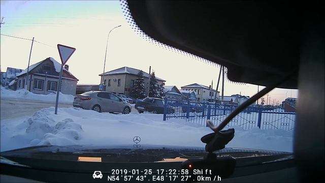 Буинские гибддешники нарушают правила дорожного движения. смотреть онлайн