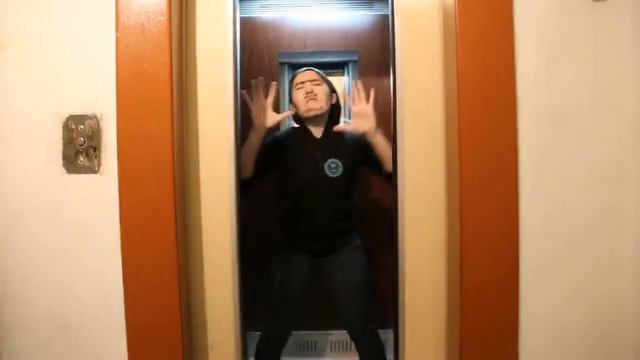 Поздравляли подругу с Днём Рождения!)) смотреть онлайн