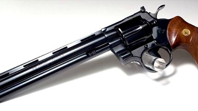 ประวัติความเป็นมาของ Colt Python ปืนลูกโม่ตลาดบนที่ดีที่สุดแห่งสหรัฐอเมริกา смотреть онлайн