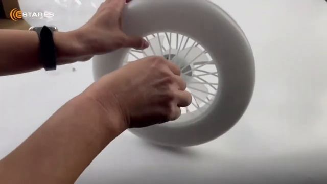 Люстра светодиодная с вентилятором FAN LAMP 24W+4W E27 R-ON/OFF-270*143-WHITE-220-IP20 смотреть онлайн