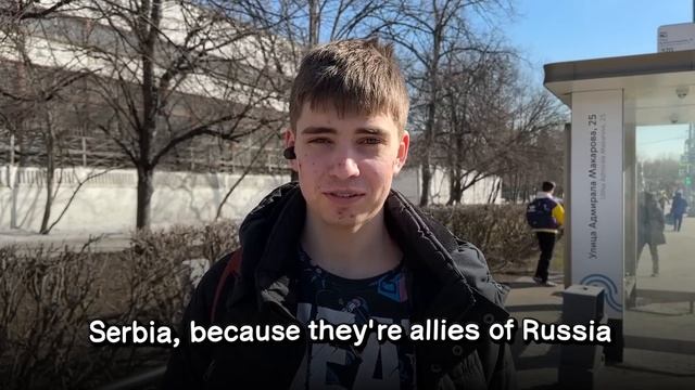 Young Russians in Moscow name a country they like смотреть онлайн