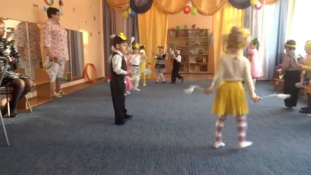Танец с цветочками смотреть онлайн