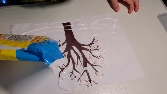 Снежное дерево из клея ПВА и манки смотреть онлайн