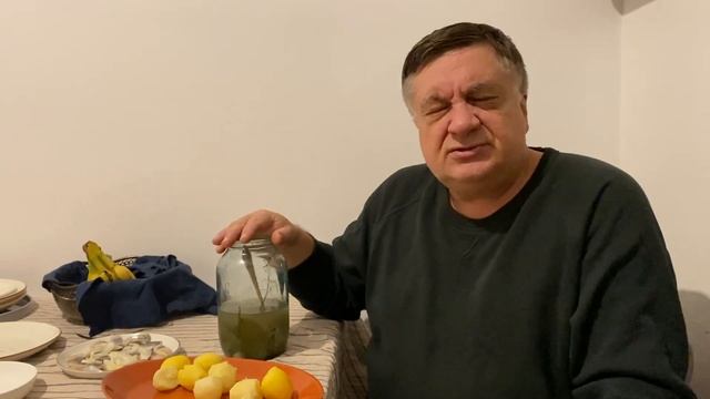 Можно ли отравиться солеными огурцами? смотреть онлайн