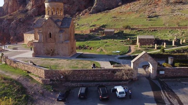 Хор Вирап и Нораванк смотреть онлайн