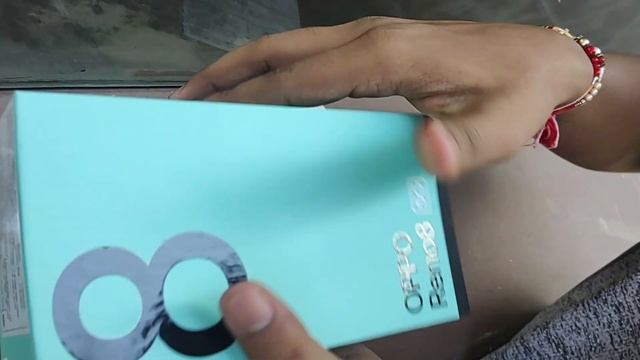 OPPO Reno 8 5G New unboxing and first impressions and strong Reno 8 смотреть онлайн