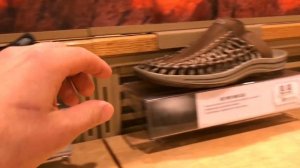 Магазин охоты и рыбалки с детьми CABELAS