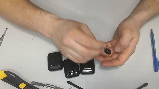 вздутие АКБ на беспроводных наушниках смотреть онлайн