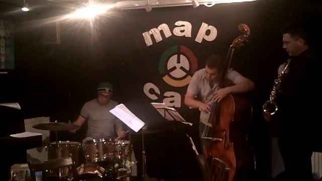 'Beatrice' by Sam Rivers- the Sam Coombes Trio live смотреть онлайн