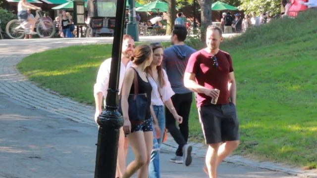 THROWING MY FARTS смотреть онлайн