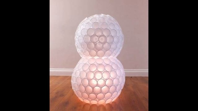 Снеговик из пластиковых стаканчиков смотреть онлайн