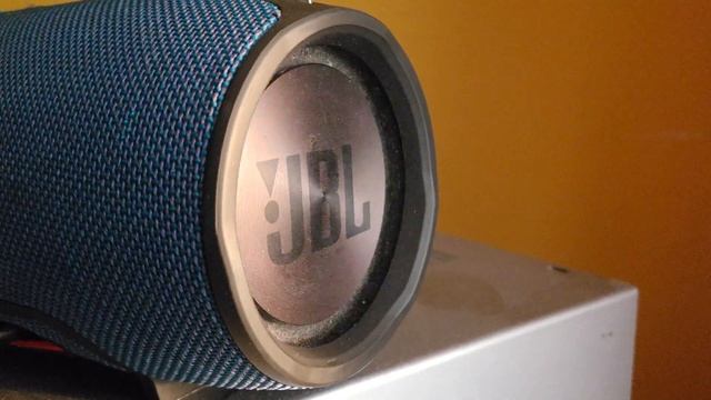 Jbl Xtreme 1 GG 100% Bass Test Lfm Gucci Mane смотреть онлайн