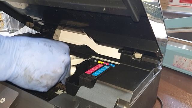 Czyszczenie udrażnianie głowicy Epson xp 452 смотреть онлайн
