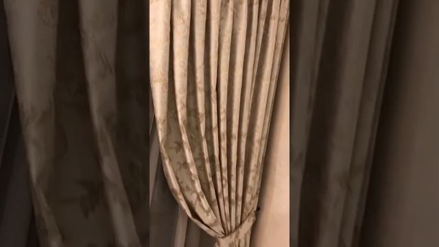Нестандартное окно. Шторы на Лестнице смотреть онлайн