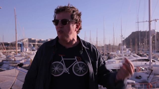 Испания/Барселона/Старый порт/нога за 500 евро/В поисках Роберта Де Ниро/иберийский хамон смотреть онлайн