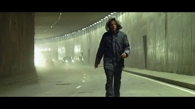 UNKLE / Rabbit in Your Headlights смотреть онлайн