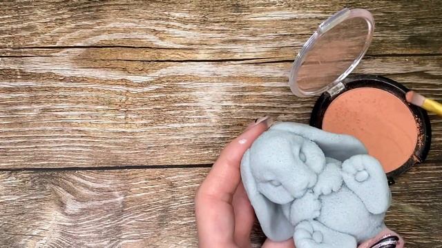 Мыловарение ? Мастер класс. Заливка формы Кролик Абрикосик от Saponelli.