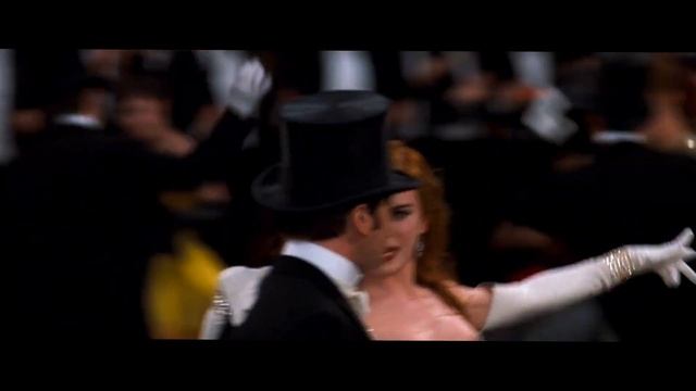 Moulin Rouge, Rhythm of the Night, Diamonds Reprise смотреть онлайн
