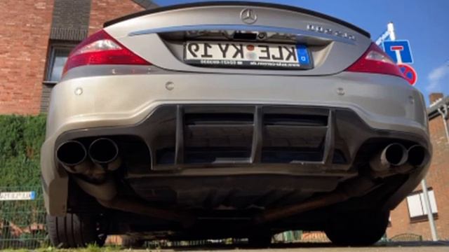 Mercedes-Benz CLS 500 / 5,5 V8 Exhaust Sound смотреть онлайн