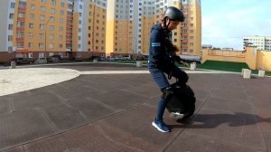 Как научиться ездить на моноколесе?