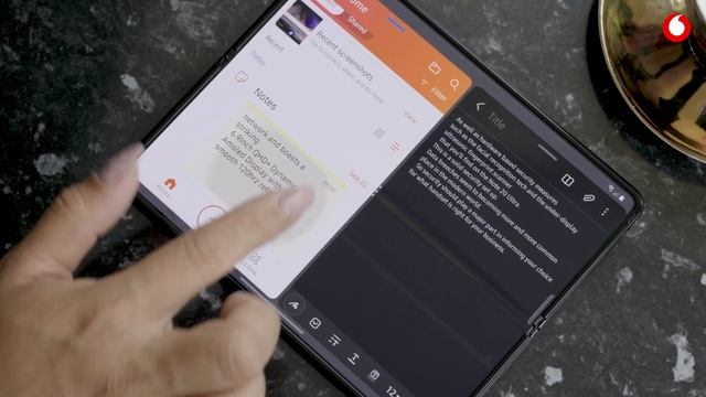 Samsung Galaxy Z Fold3 And Galaxy Z Flip3 Explained | Vodafone Business UK смотреть онлайн
