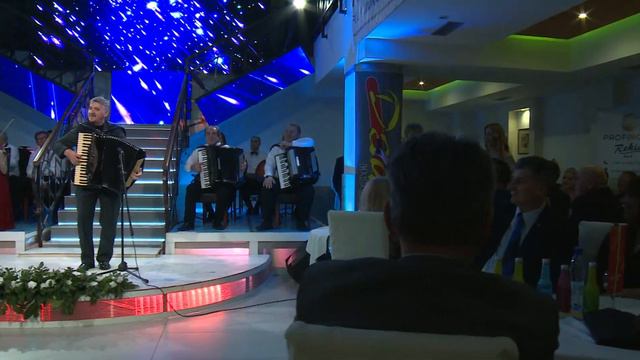 DRAGAN STOJKOVIĆ BOSANAC - Splet sevdalinki - SEVDAH FEST BIHAĆ 2021 смотреть онлайн