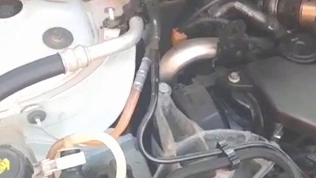 تضرب دمرور ما تشتغل سبب وجود كمية زائدة من الهواء في أنبوب لوقود يؤدي لصعوبة في تشغيل محرك السيارة смотреть онлайн