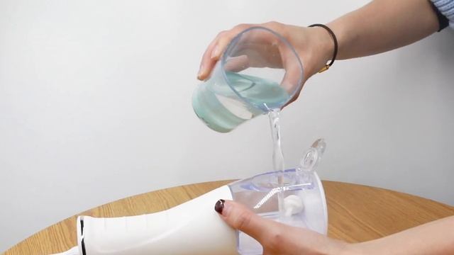 DC 5V Family Oral Water Flosser Jet 1800mAh Electric Practical смотреть онлайн