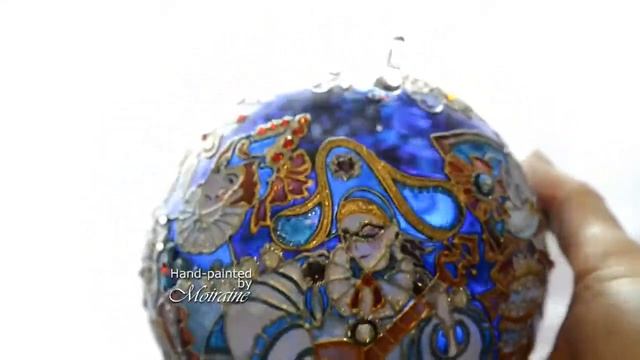 Коллекционный стеклянный елочный шар "Венецианский карнавал". Витражная роспись смотреть онлайн