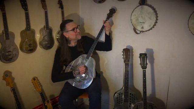 Rosetta - Ukulelezaza Resophonic Orchestra смотреть онлайн